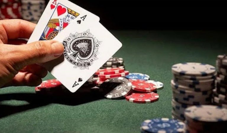 Kinh nghiệm chơi blackjack luôn thắng từ cao thủ DABET 